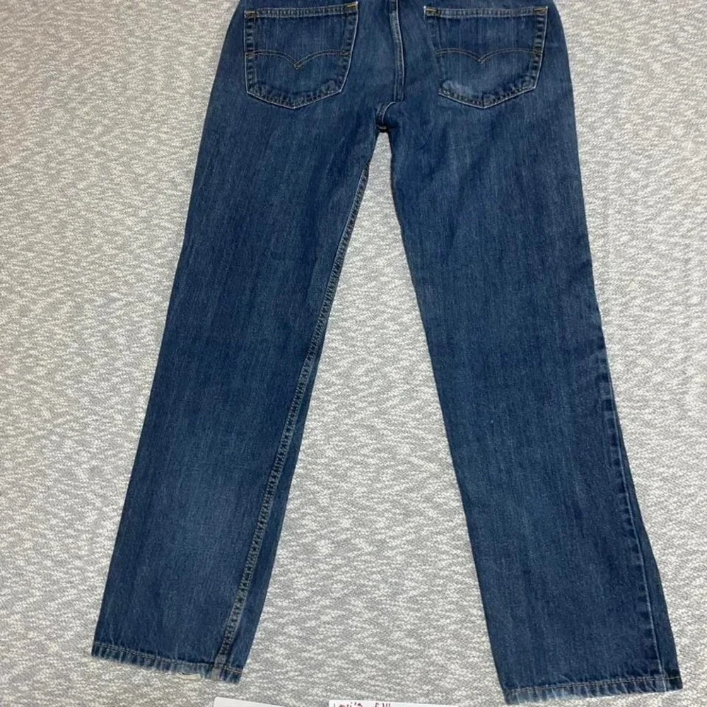 Levi's 514 blue denim jeans Size W33/ L32. SKU915